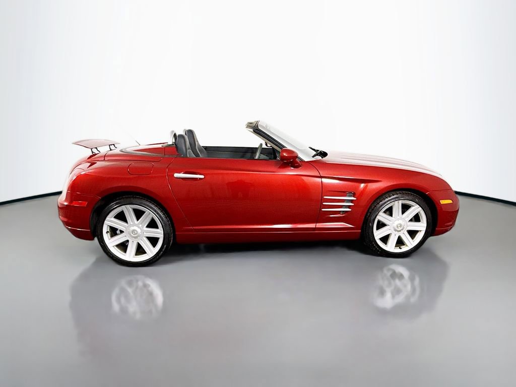 Used 2005 Chrysler Crossfire Limited image 8