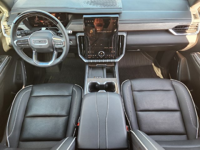 Used 2025 GMC Acadia Denali w/ Super Cruise Package FWD image 26