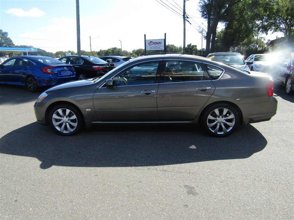 Used 2007 INFINITI M35 w/ Technology Pkg RWD image 4