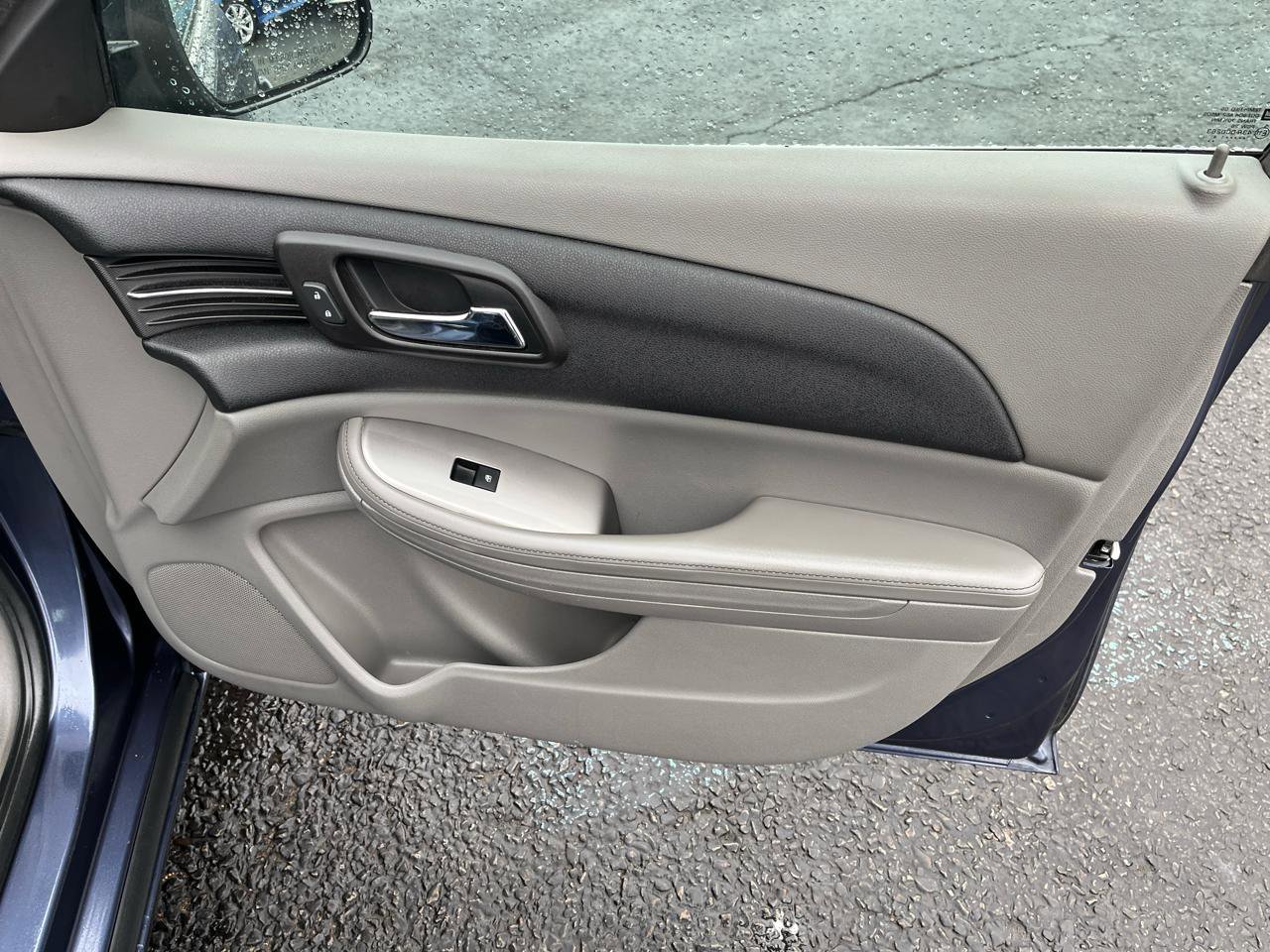 Used 2014 Chevrolet Malibu LS w/ Protection Package image 28