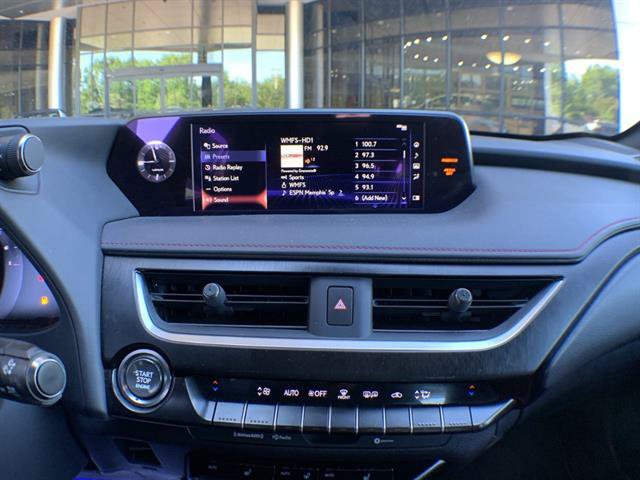 Used 2019 Lexus UX 200 F Sport w/ F Sport Premium Package FWD image 16