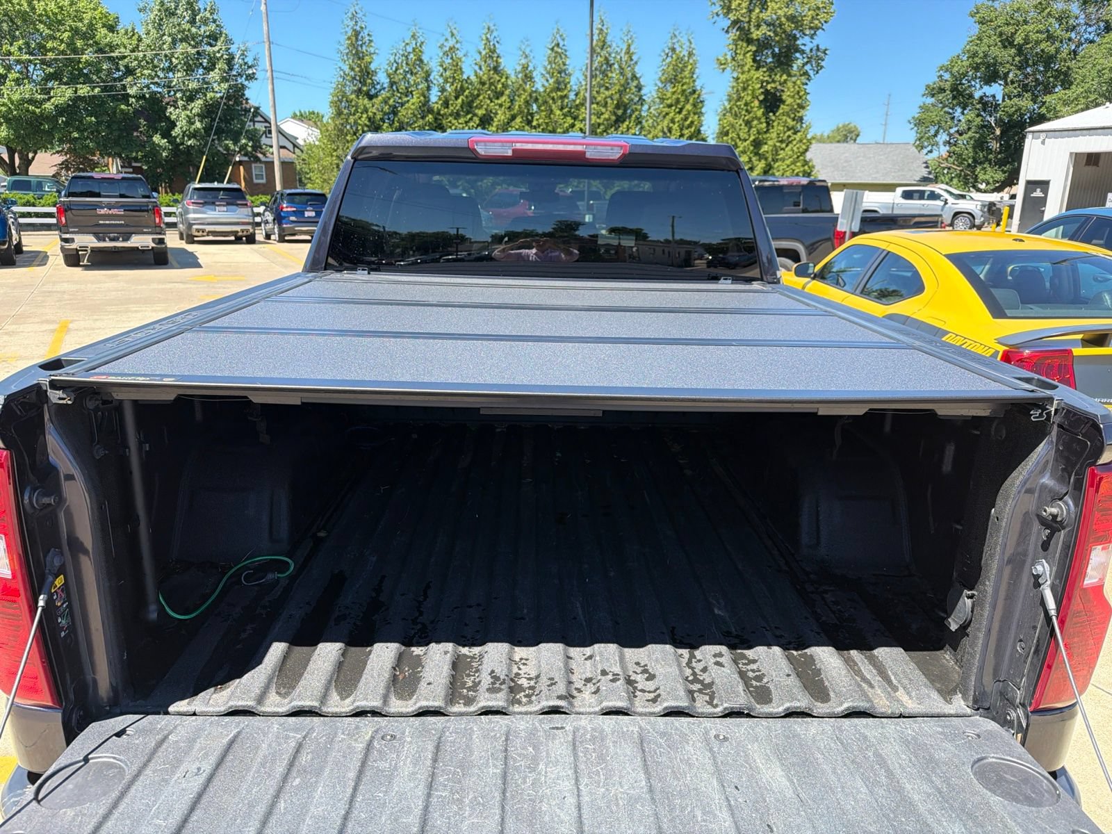 Used 2023 Chevrolet Silverado 1500 Custom Trail Boss w/ LPO, Dark Essentials Package AWD/4WD image 3