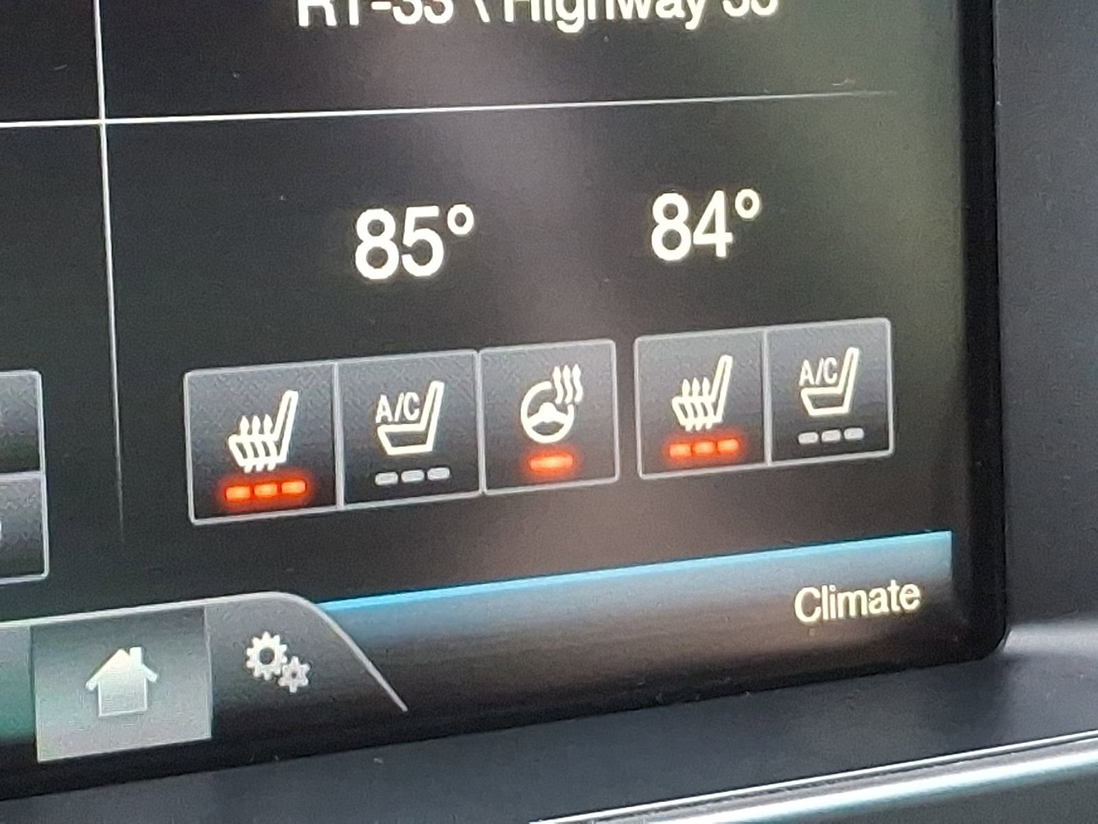 Used 2015 Ford Explorer Sport w/ Equipment Group 401A image 27