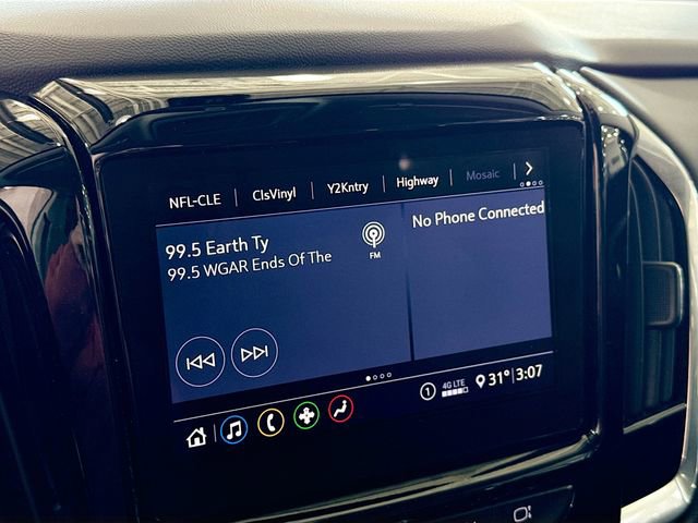 Used 2020 Chevrolet Traverse LT image 15