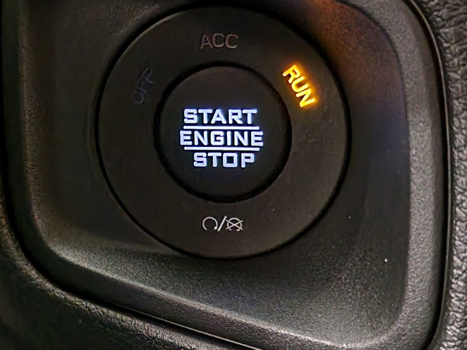 New 2025 Jeep Wrangler Sport S image 29