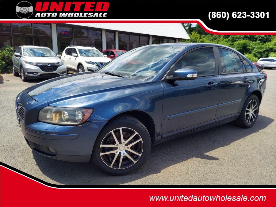 Used 2007 Volvo S40 T5 AWD/4WD image 1