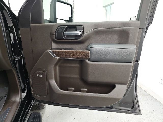 Used 2020 GMC Sierra 2500 Denali w/ Denali Ultimate Package image 36