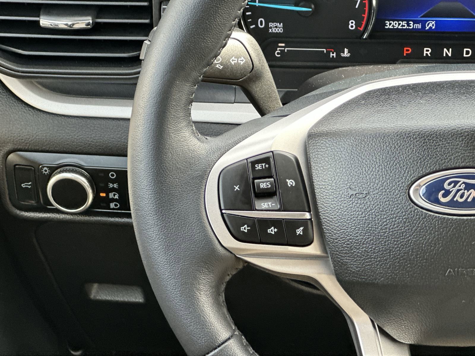 Used 2023 Ford Explorer XLT RWD image 20