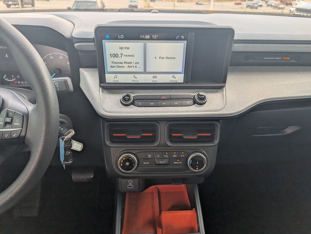 Used 2023 Ford Maverick XLT image 18