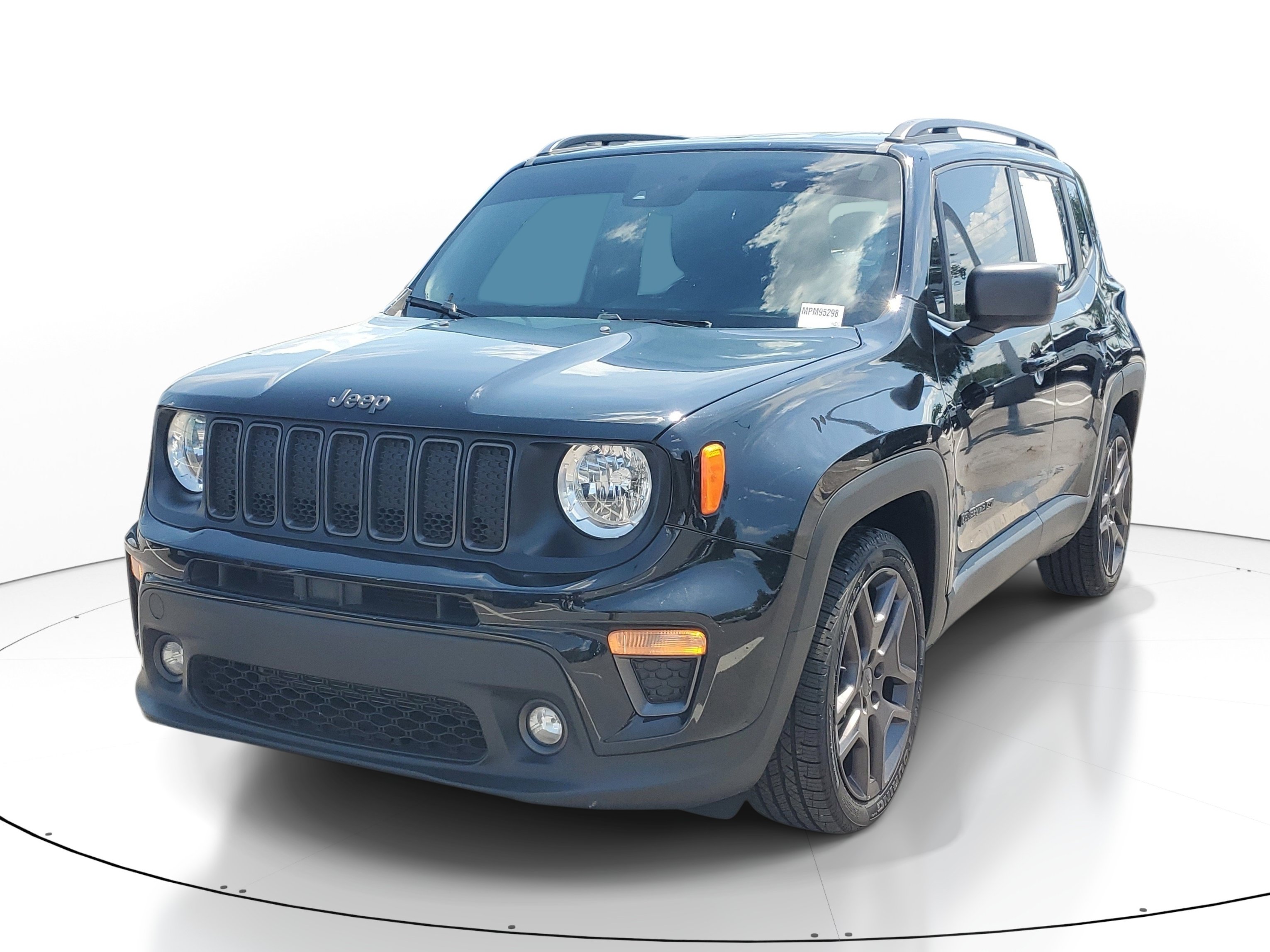 Used 2021 Jeep Renegade Latitude w/ Convenience Group FWD image 4