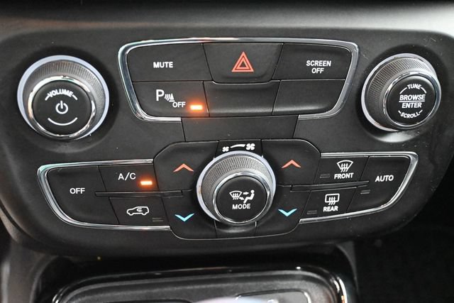Used 2020 Jeep Compass Latitude AWD/4WD image 16
