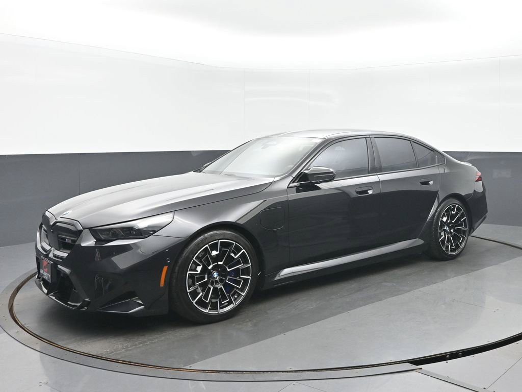 Used 2025 BMW M5 w/ Carbon Package AWD/4WD image 7