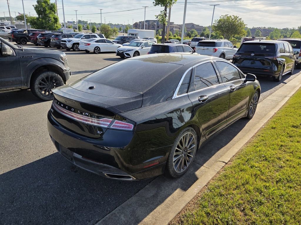 Used 2016 Lincoln MKZ w/ Equipment Group 300A Reserve FWD image 10