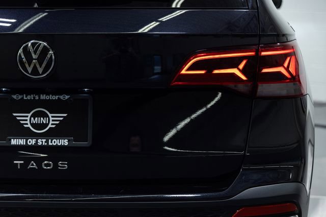 Used 2024 Volkswagen Taos SE image 8