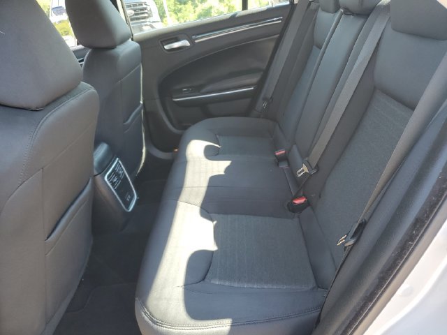 Used 2023 Chrysler 300 Touring w/ Sport Appearance Package RWD image 25
