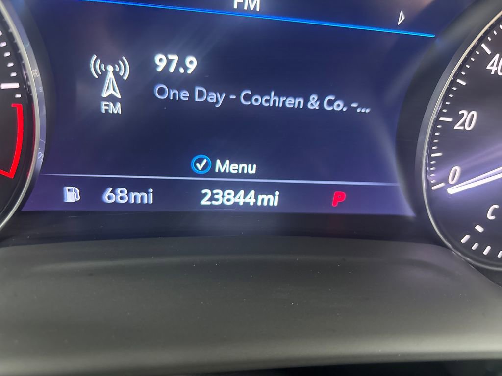 Used 2023 Buick Envision Essence image 21