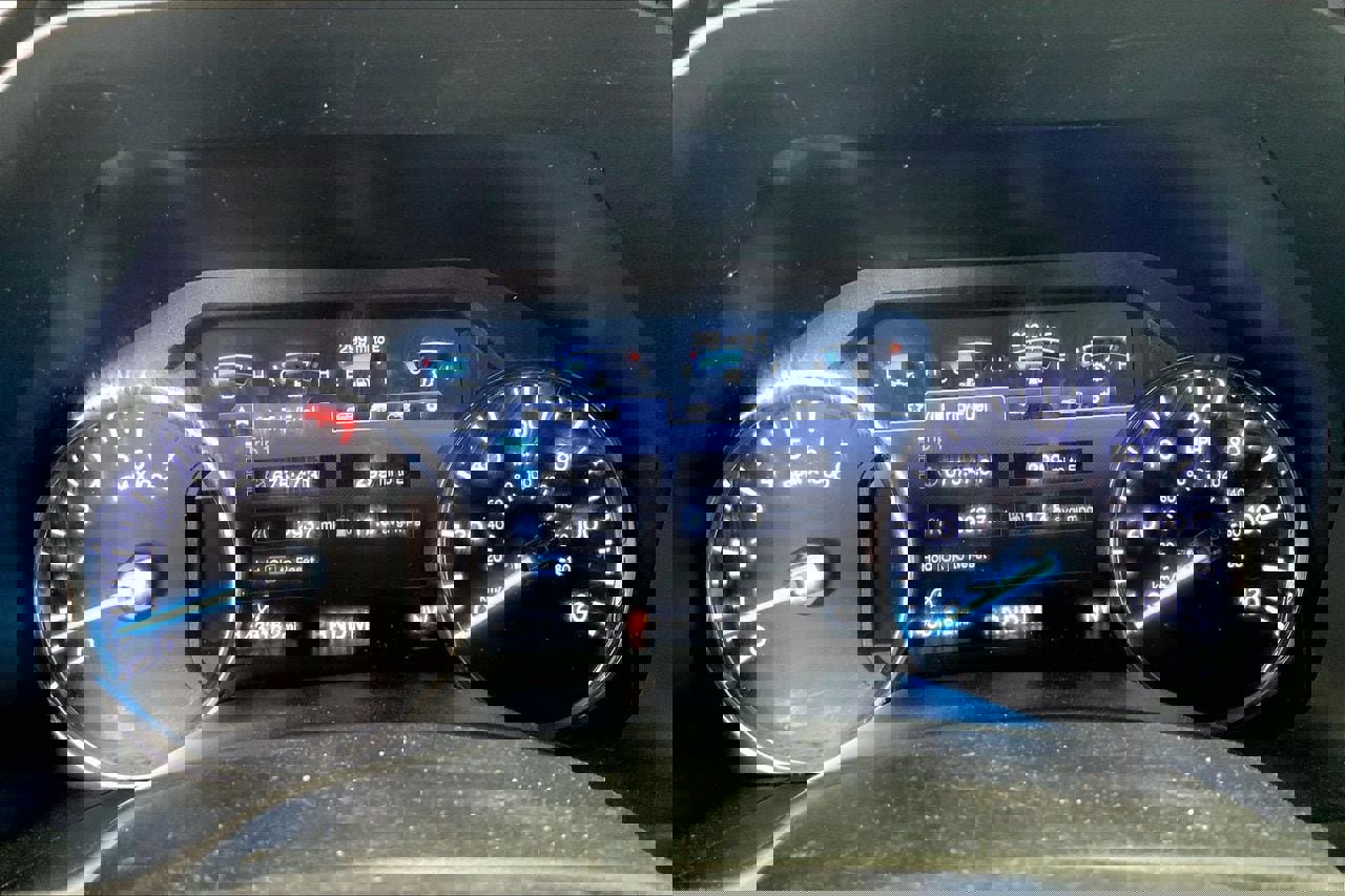 Used 2019 Ford Expedition Limited w/ Texas Edition Package RWD image 18