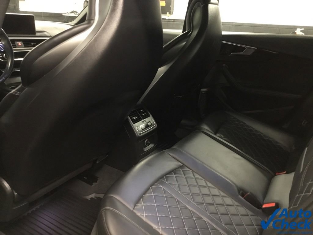 Used 2018 Audi S4 Prestige w/ Prestige Package image 27