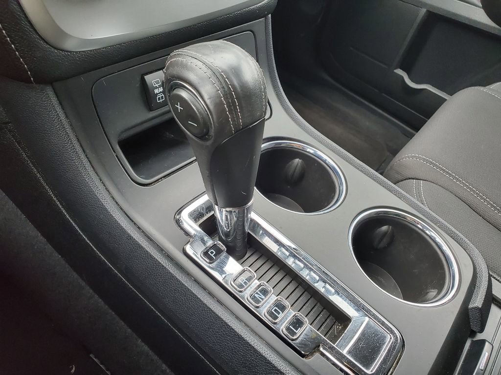 Used 2016 GMC Acadia SL image 26