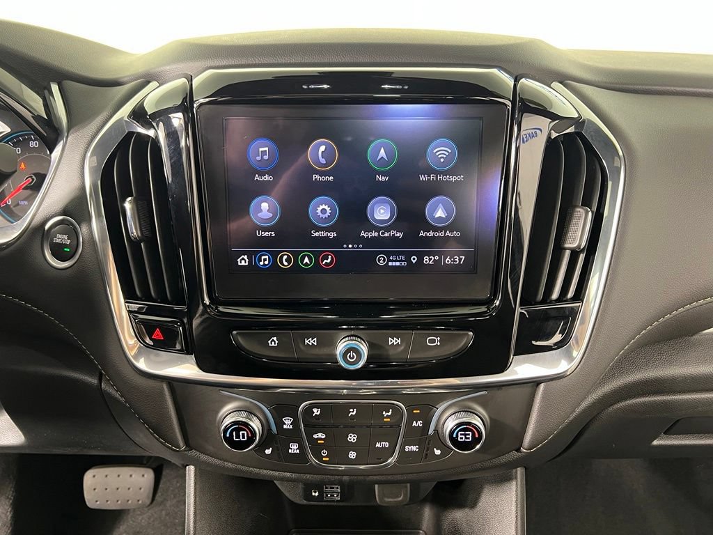 Certified 2023 Chevrolet Traverse LT w/ LT Premium Package AWD/4WD image 11