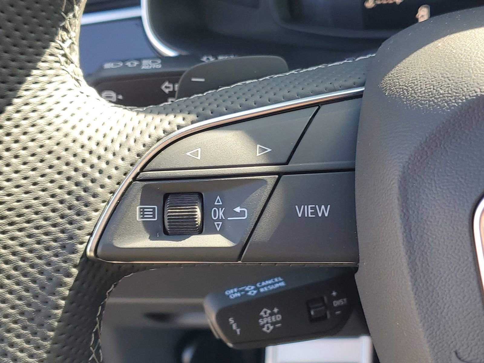 New 2026 Audi SQ7 Premium Plus image 24