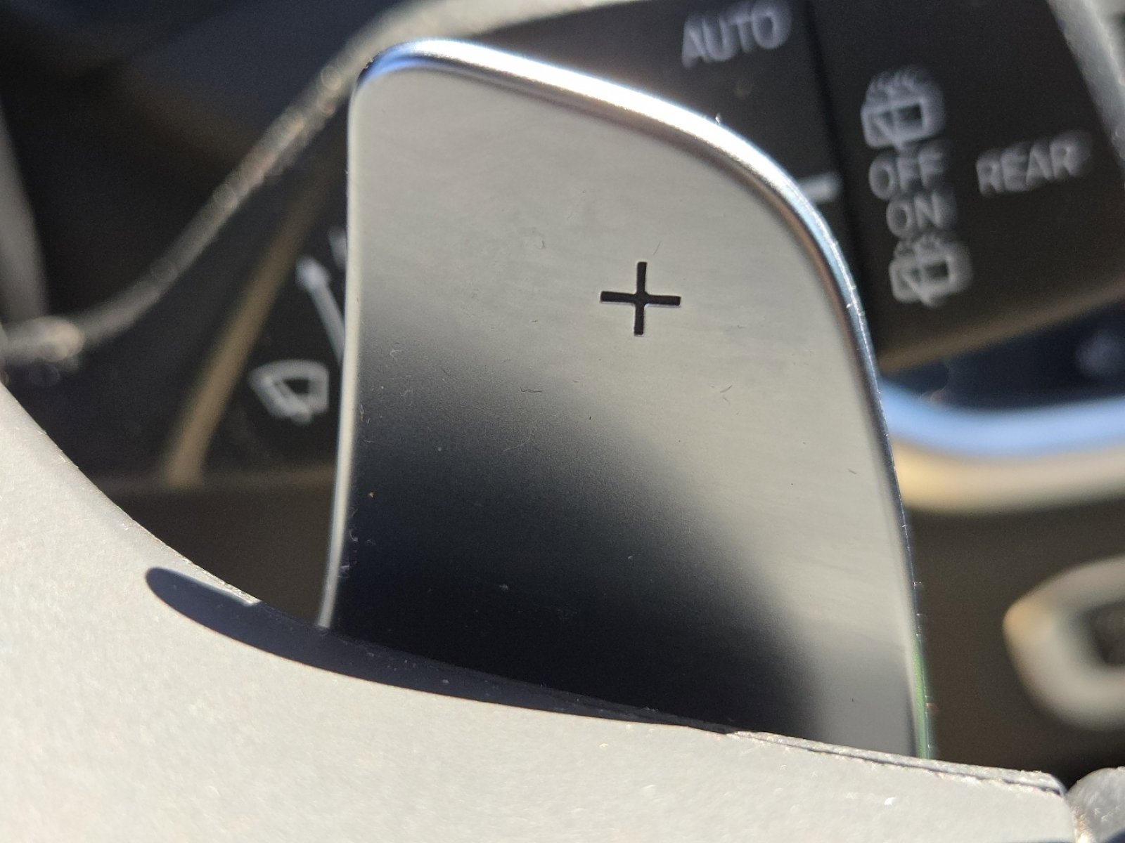 Used 2023 BMW X5 xDrive40i w/ M Sport Package image 11