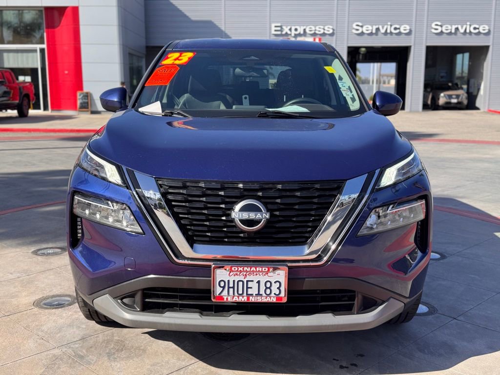 Certified 2023 Nissan Rogue SV image 3