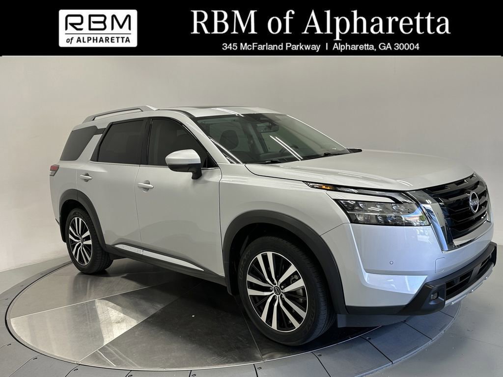 Used 2023 Nissan Pathfinder Platinum