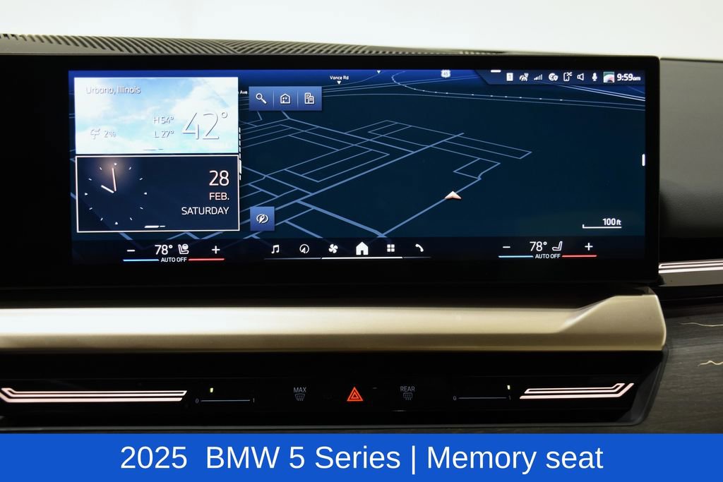 Used 2025 BMW 530i xDrive w/ Premium Package image 17