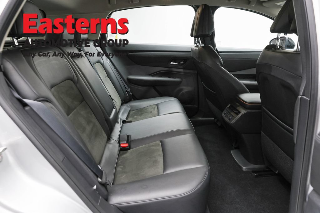 Used 2023 Nissan Ariya FWD image 21
