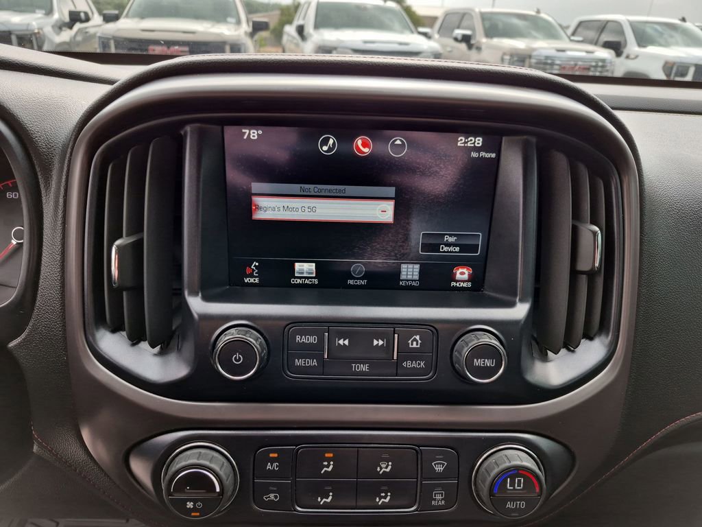 Used 2015 GMC Canyon SLE w/ All-Terrain Adventure Package RWD image 25