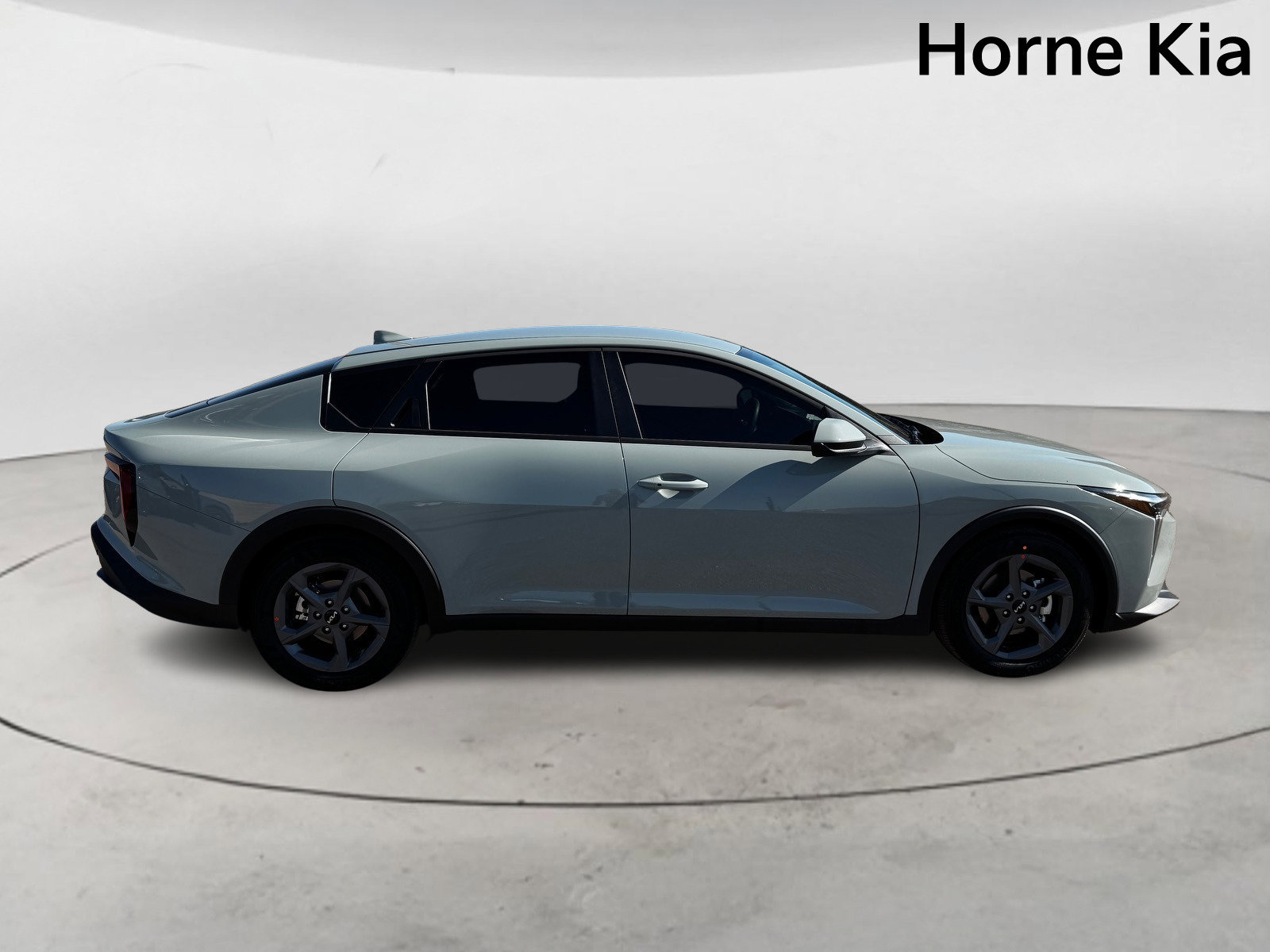 New 2025 Kia K4 LXS image 3