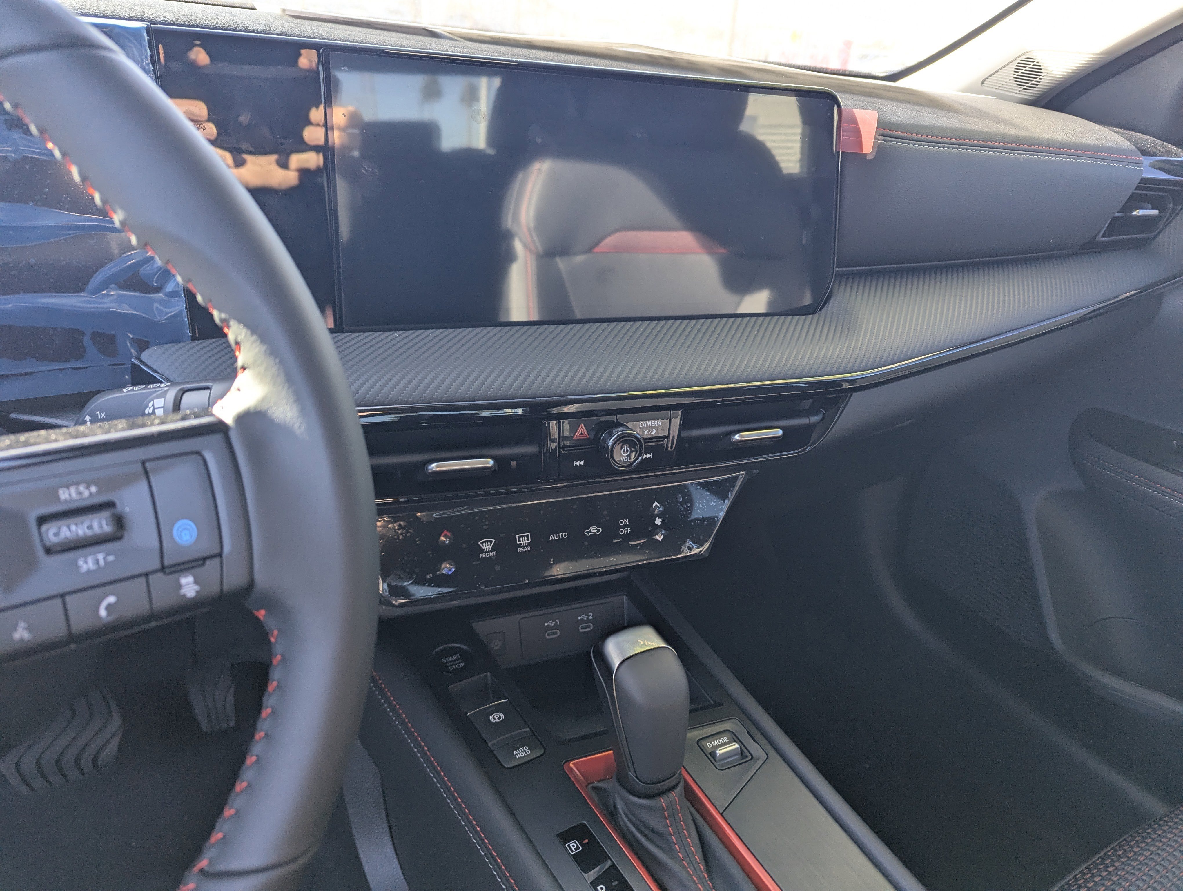 New 2026 Nissan Kicks SR w/ Illumination Package image 9