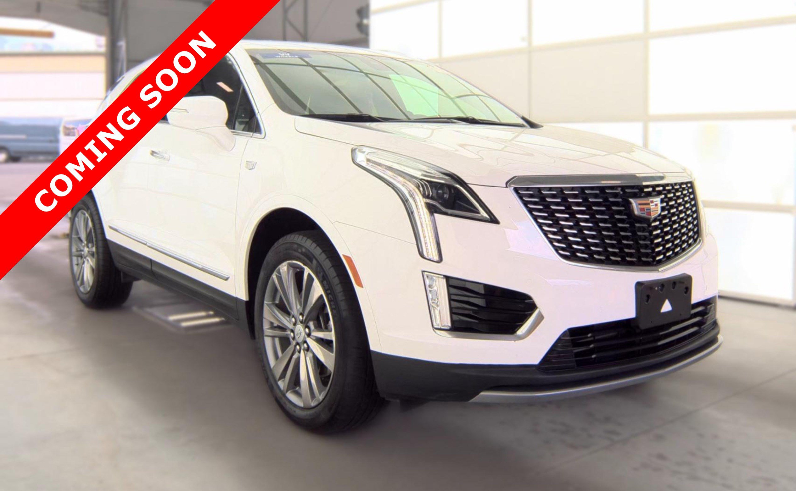 Used 2025 Cadillac XT5 Premium Luxury FWD image 3