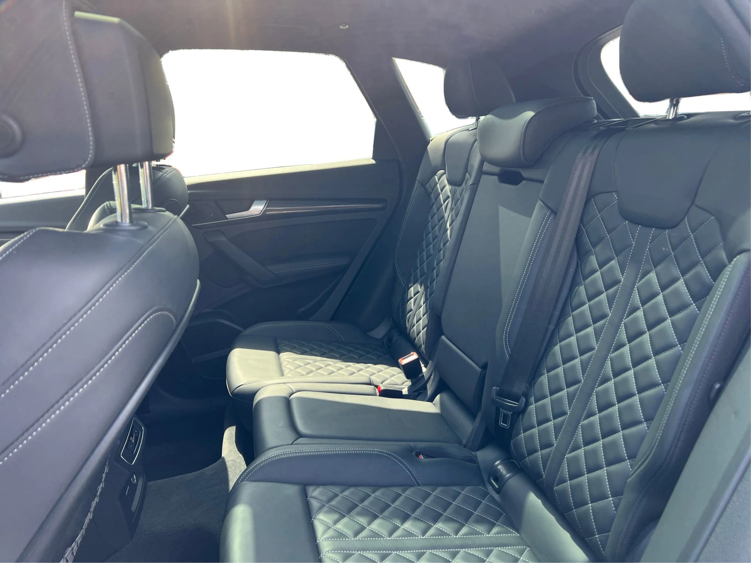 Used 2020 Audi SQ5 Premium Plus w/ Premium Plus Package image 12