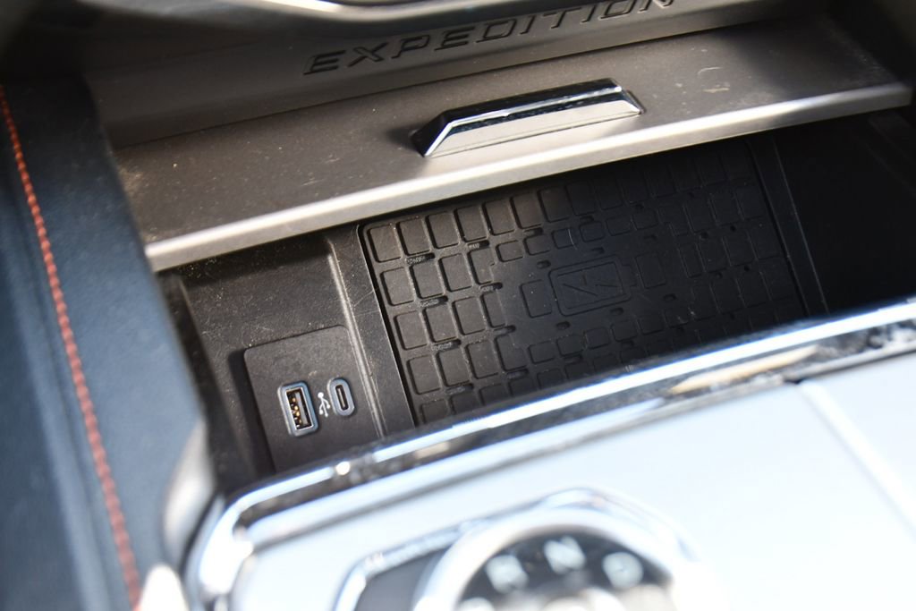 Used 2023 Ford Expedition Timberline AWD/4WD image 29