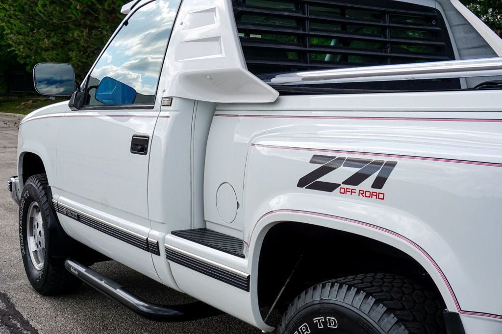 Used 1992 Chevrolet Silverado 1500 4x4 Regular Cab image 49