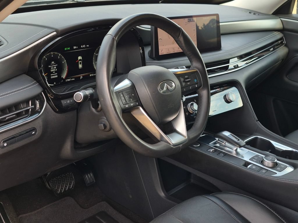 Used 2023 INFINITI QX60 Luxe w/ Cargo Package FWD image 30