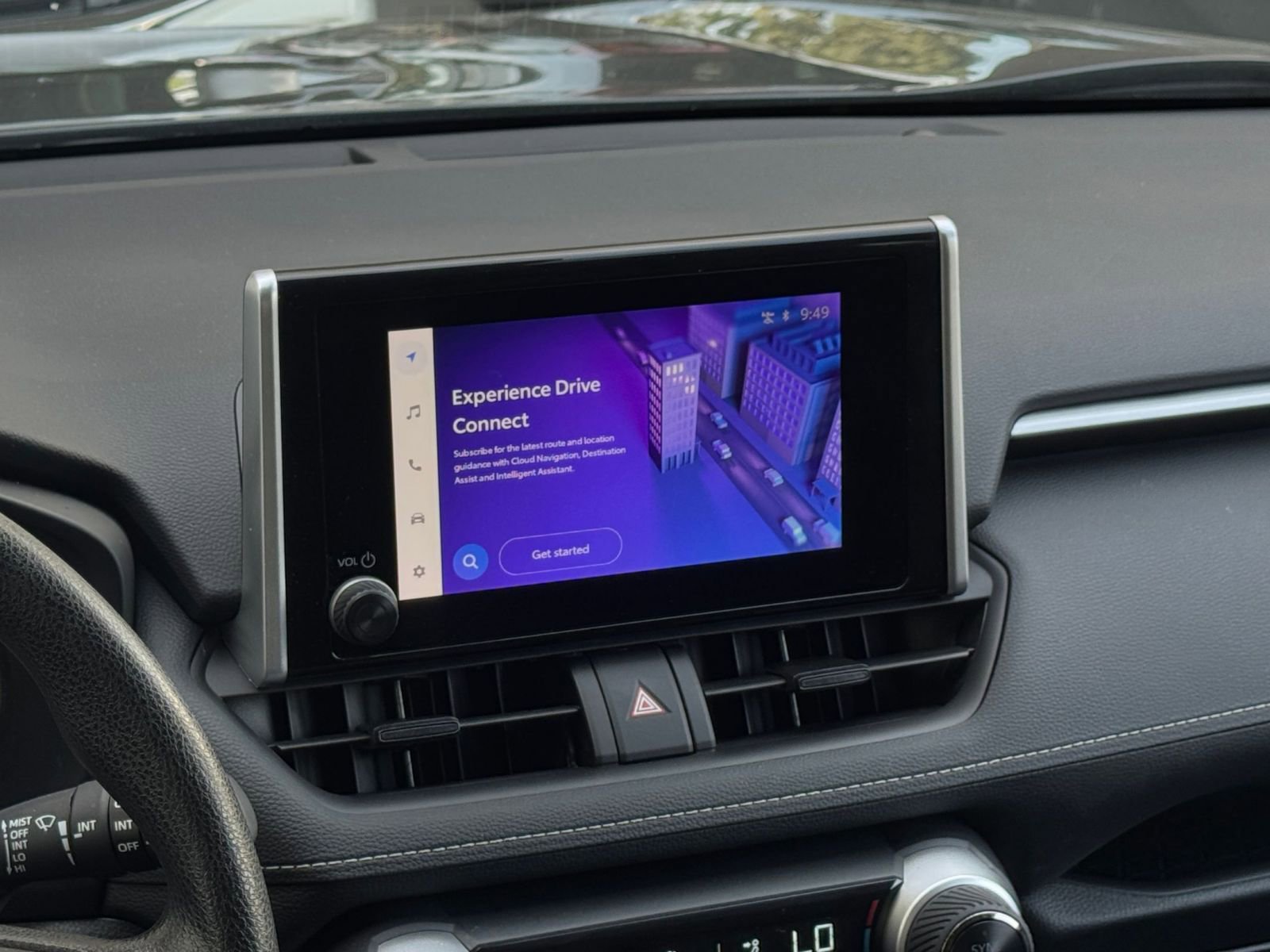 Used 2025 Toyota RAV4 XLE w/ Convenience Package image 17