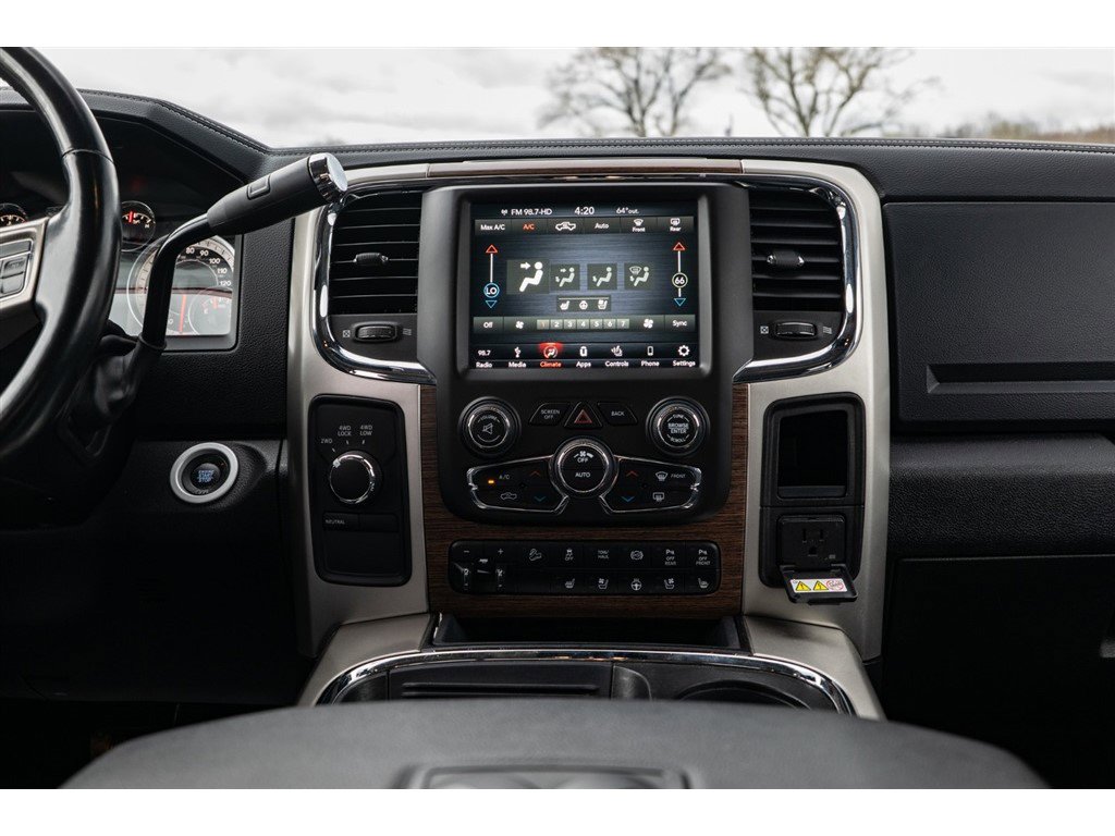 Used 2018 RAM 2500 Laramie w/ Off Road Package AWD/4WD image 25