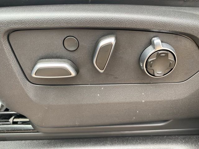 Used 2025 GMC Yukon Denali Ultimate image 19