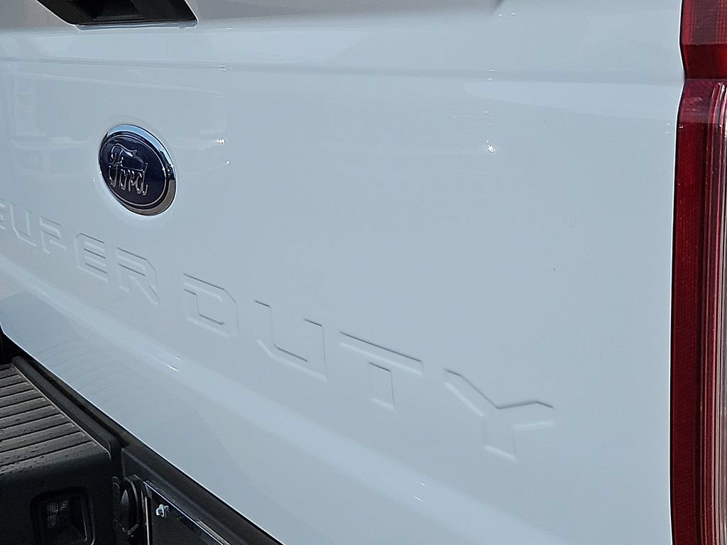 New 2026 Ford F350 XL w/ 360-Degree Camera Package AWD/4WD image 15