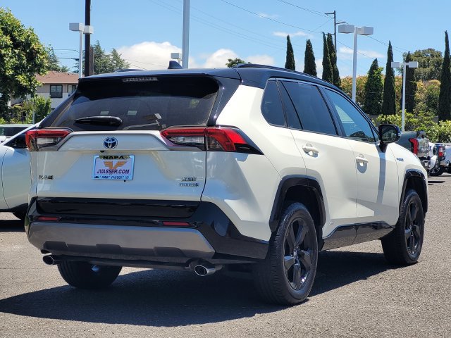 Used 2021 Toyota RAV4 XSE AWD/4WD image 6