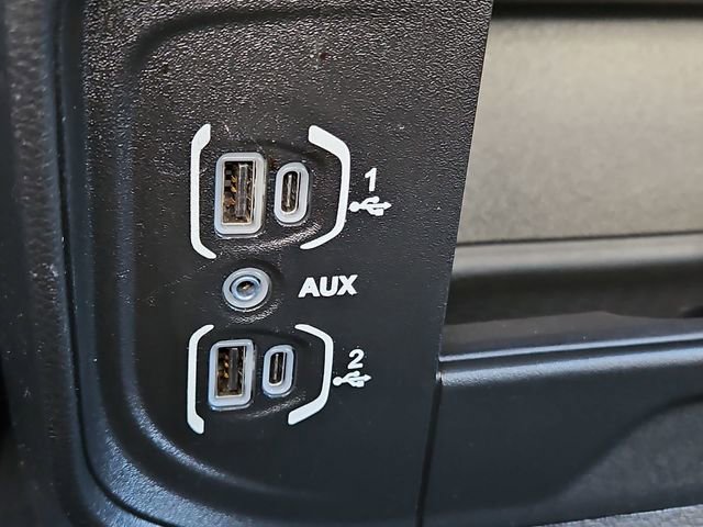 Used 2024 RAM 3500 Big Horn AWD/4WD image 46