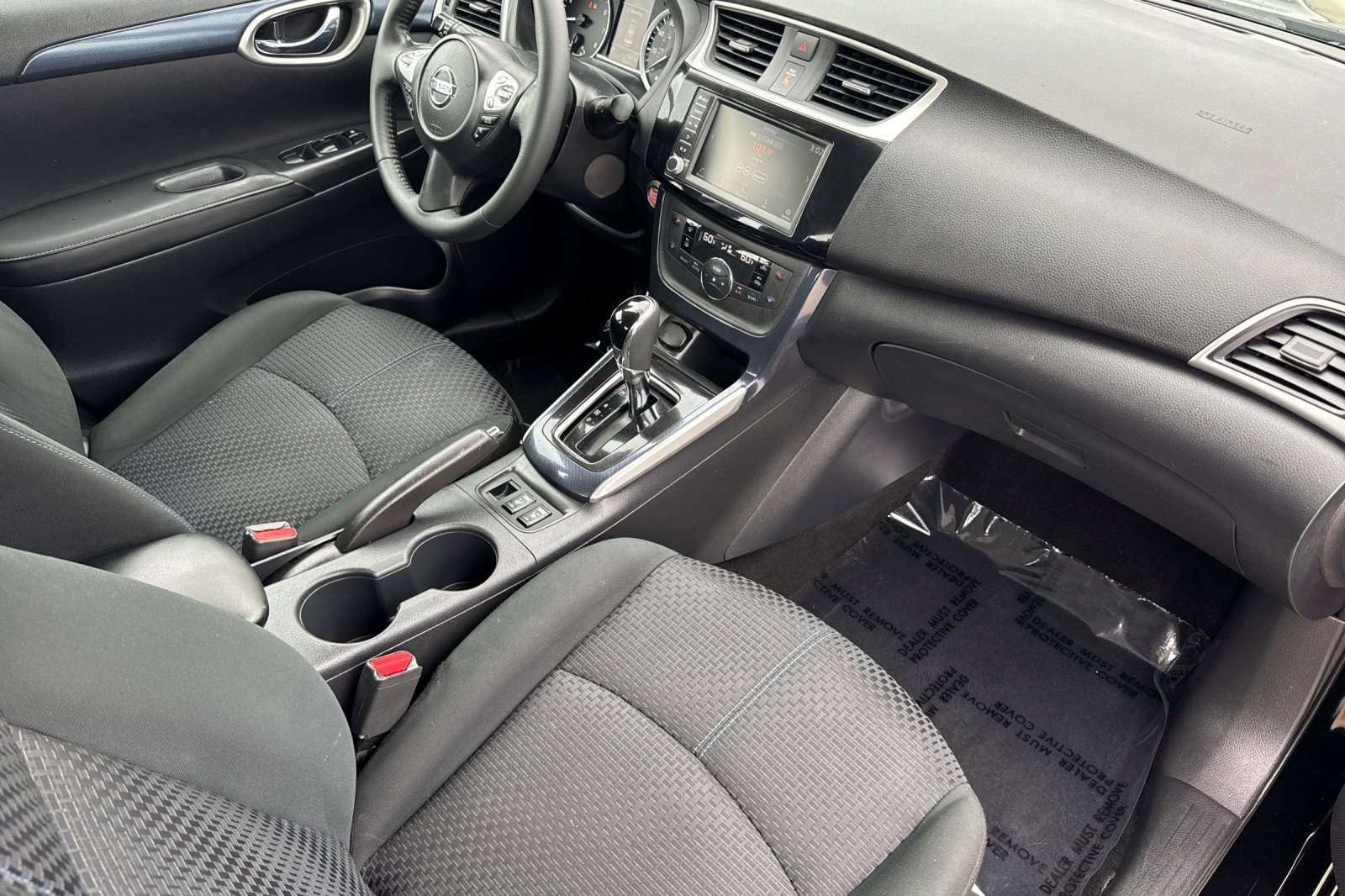 Used 2019 Nissan Sentra SR w/ Exterior Package image 14