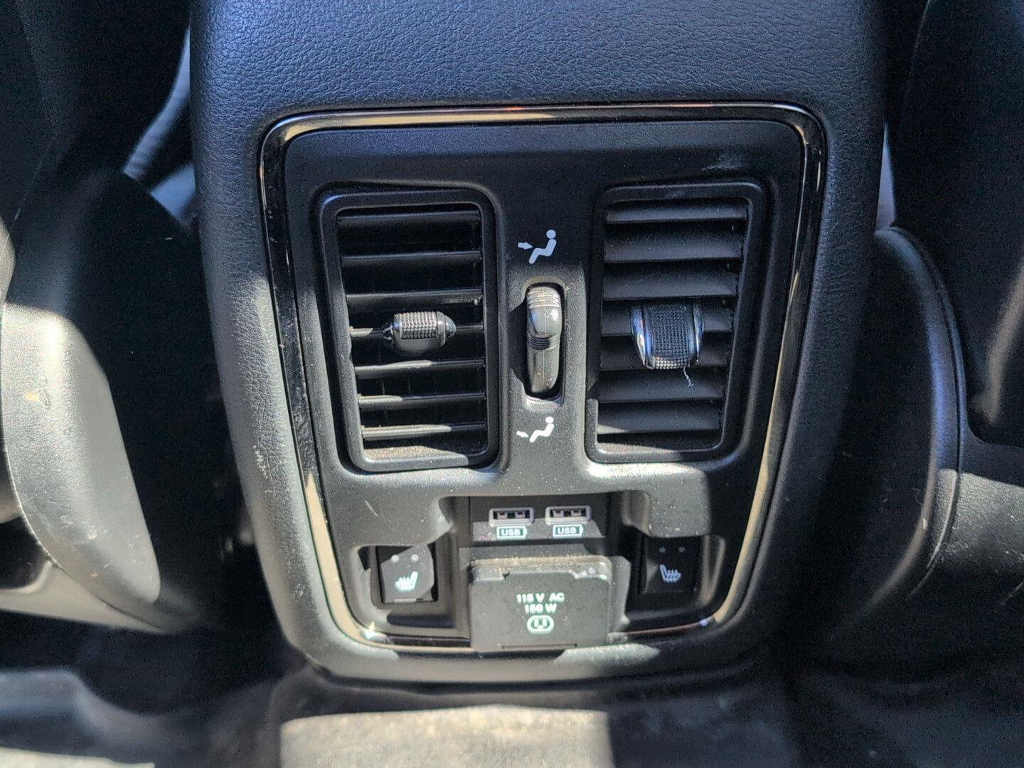 Used 2018 Dodge Durango GT image 16