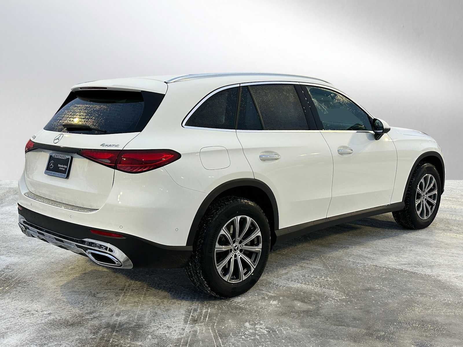 New 2026 Mercedes-Benz GLC 300 4MATIC image 3