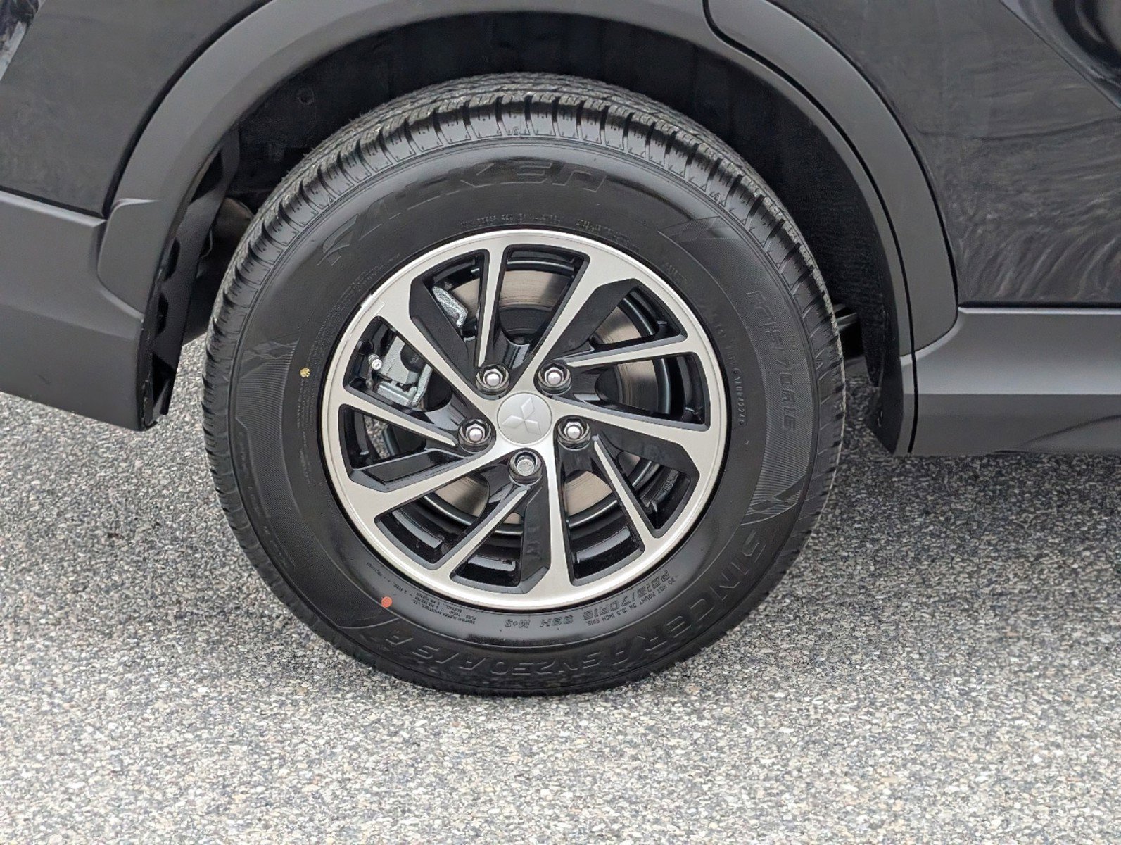 New 2025 Mitsubishi Eclipse Cross ES image 7