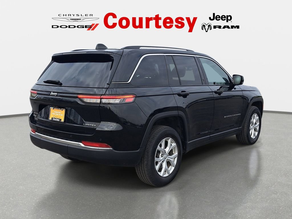 Certified 2023 Jeep Grand Cherokee Limited AWD/4WD image 5