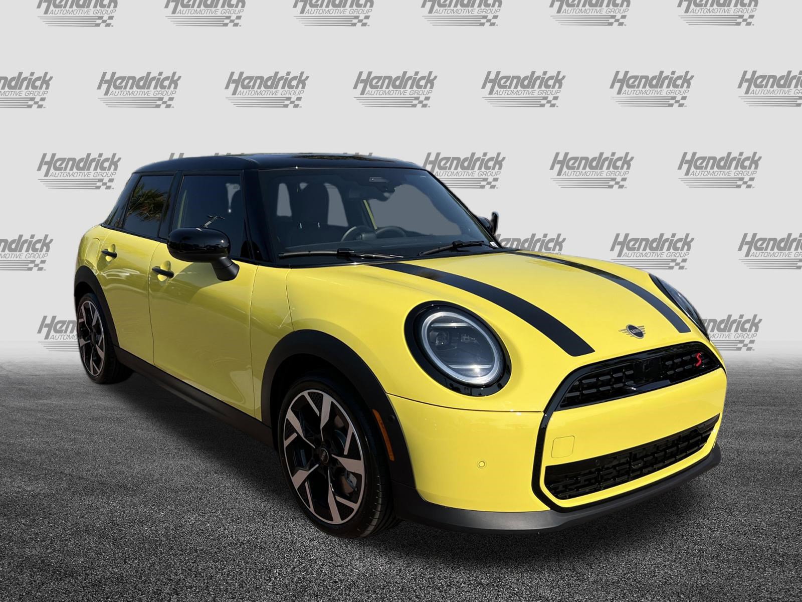 New 2026 MINI Cooper S FWD image 2